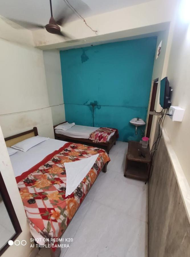 Hotel Sai Nivas Residency Hyderabad Esterno foto